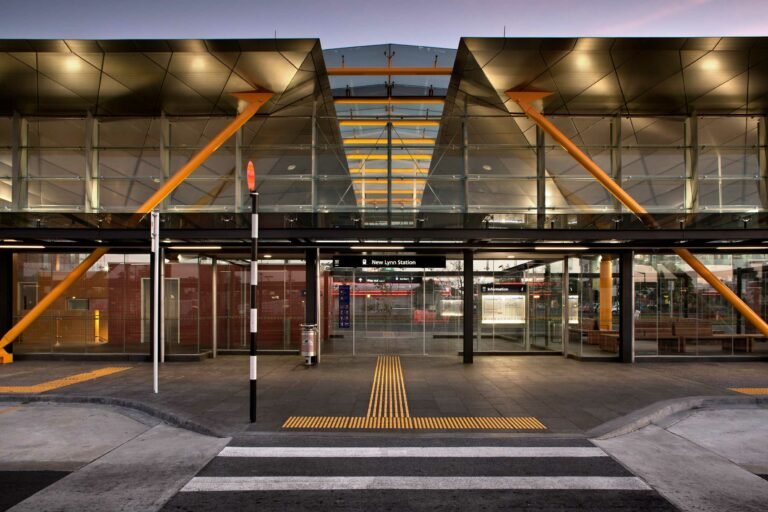 New Lynn Rail Station